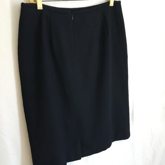 Evan Picone 100 % wool mini pencil skirt. Made in the USA - Picture 3 of 11